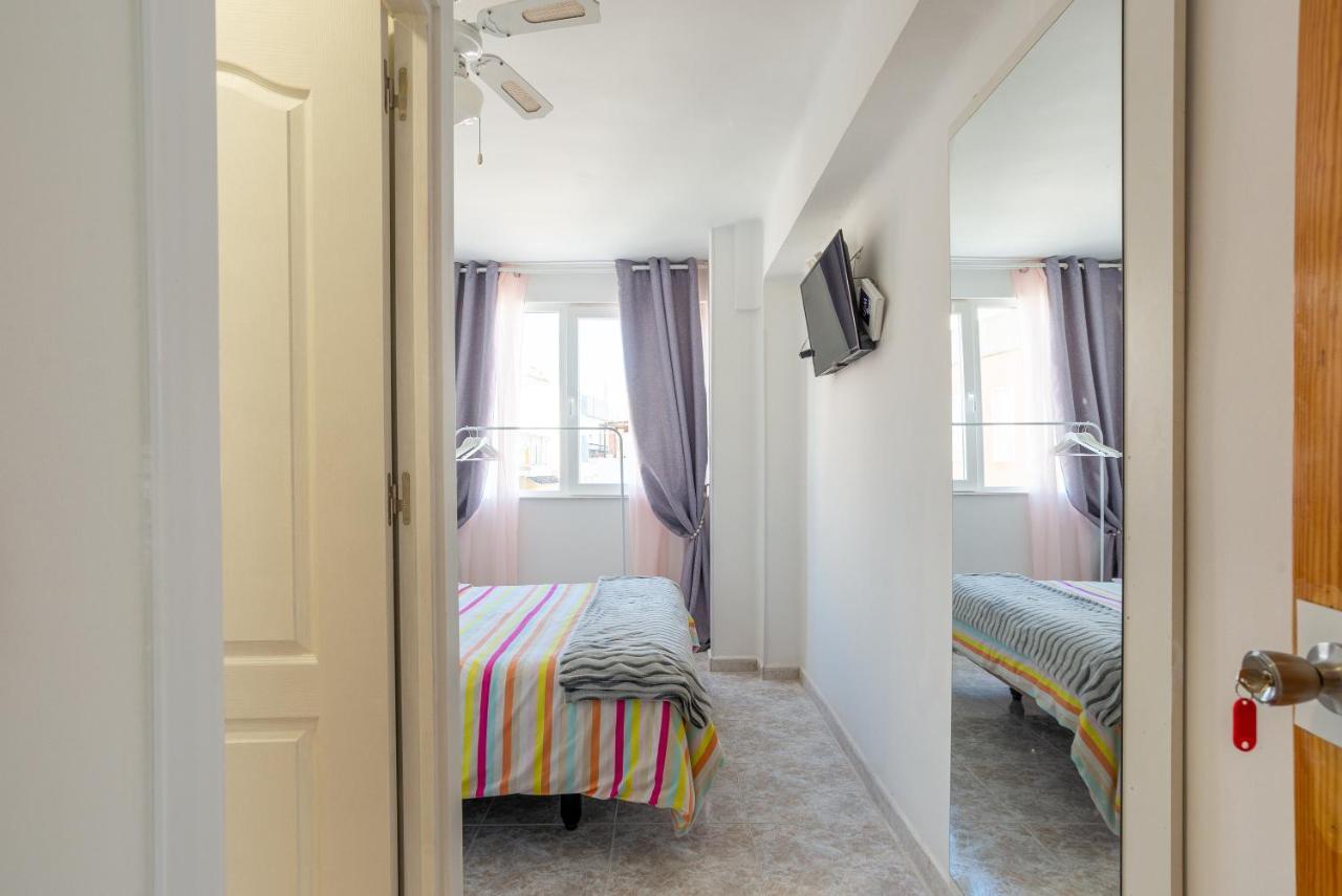 Rooms Breeze & Sun Malaga Luaran gambar
